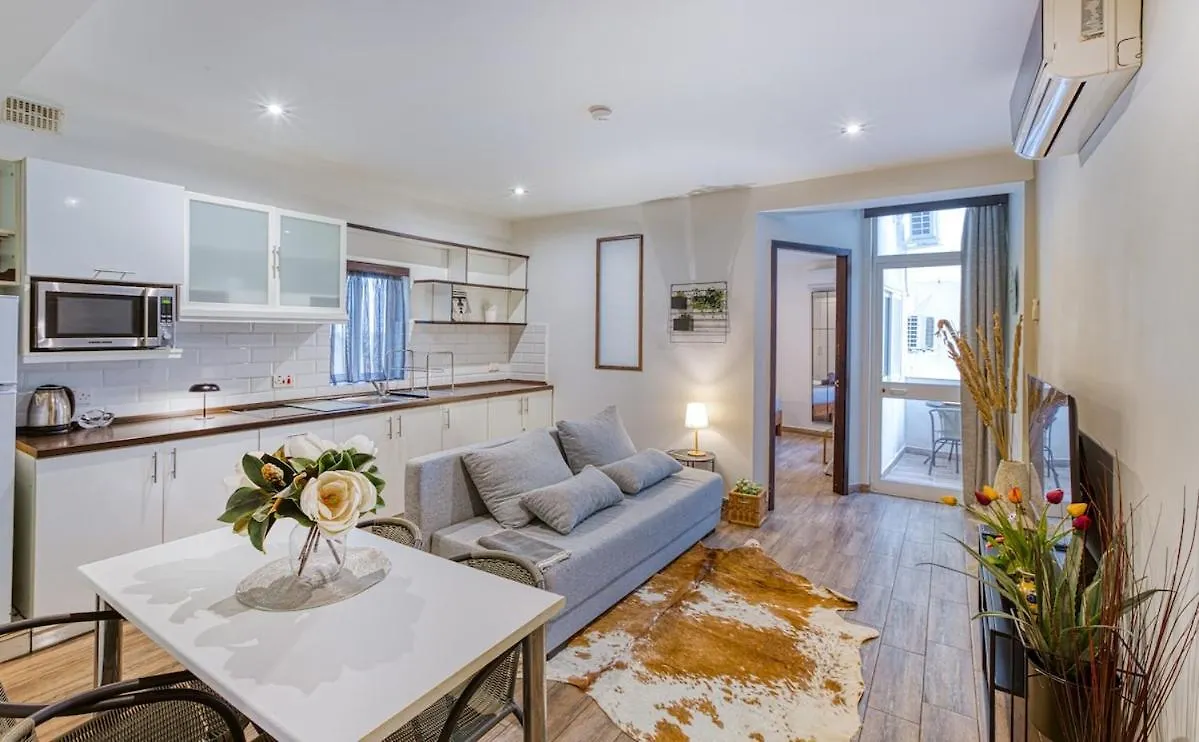 Stylish Apartment In The Heart Of The City Saint Julian's