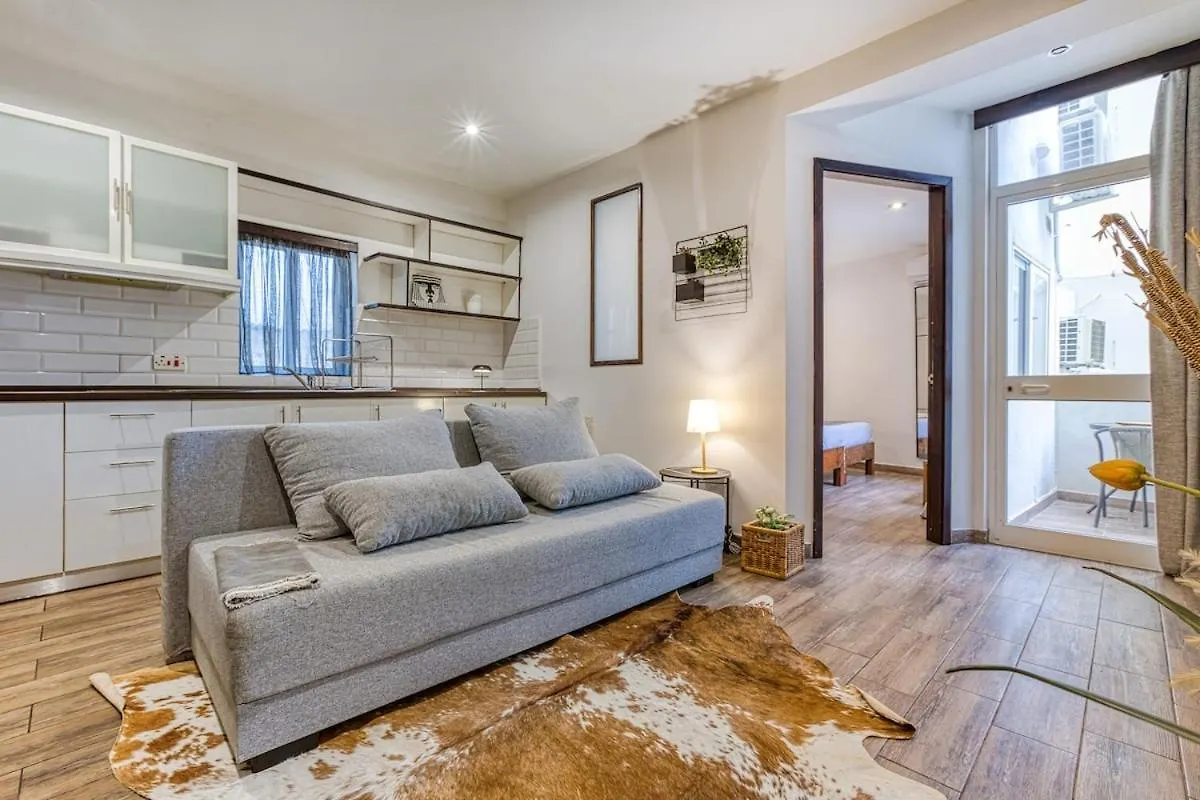 Stylish Apartment In The Heart Of The City Saint Julian's